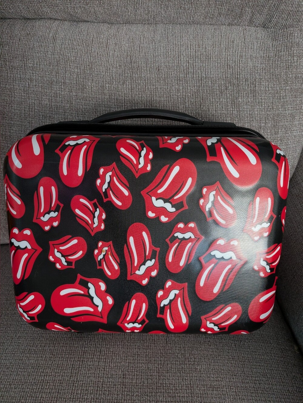 Black Cosmetic Case with Red Rolling Stones Tongue Print
